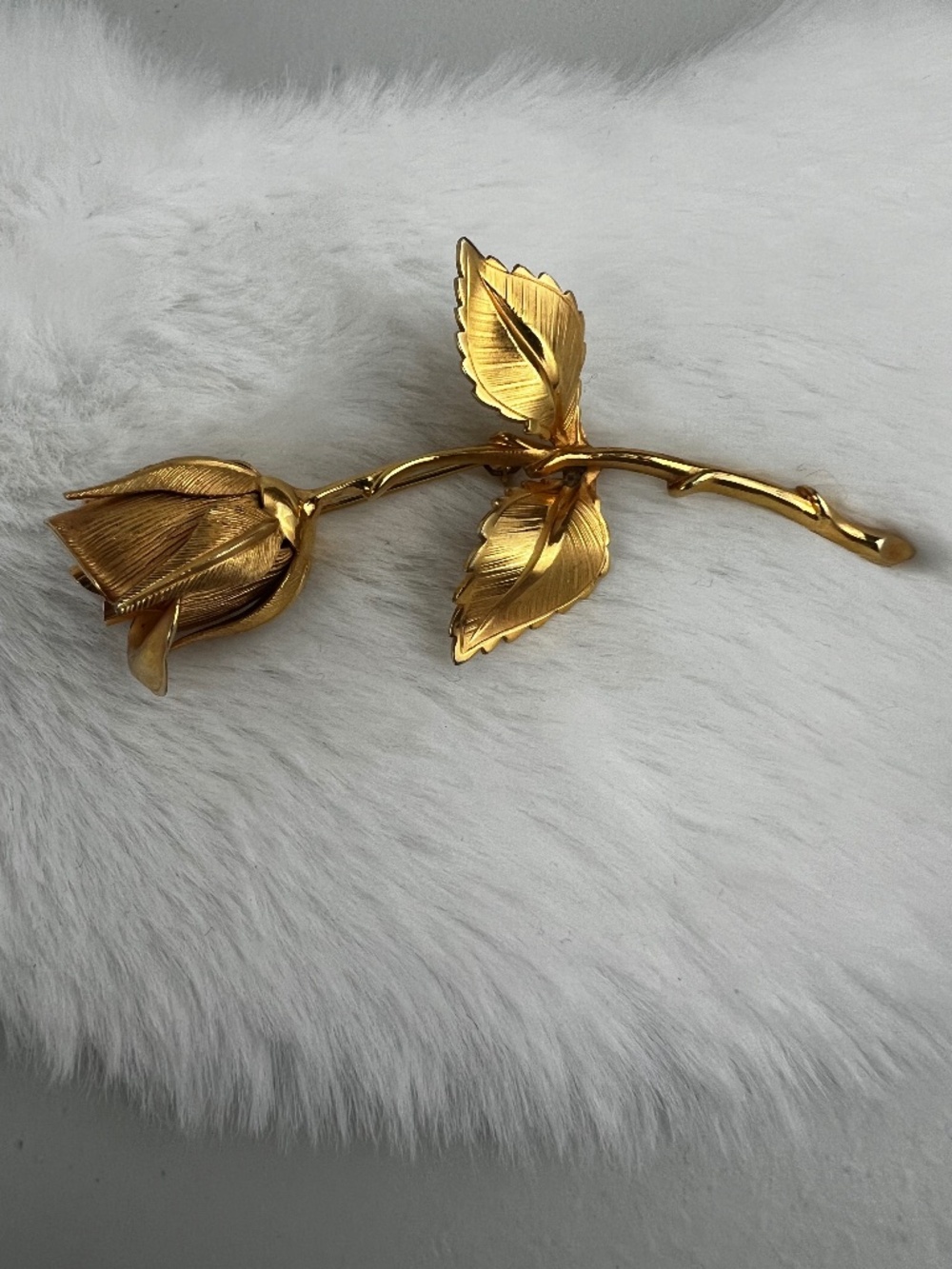 Vintage 1950's Giovanni Gold Toned Rose Pin/Brooch